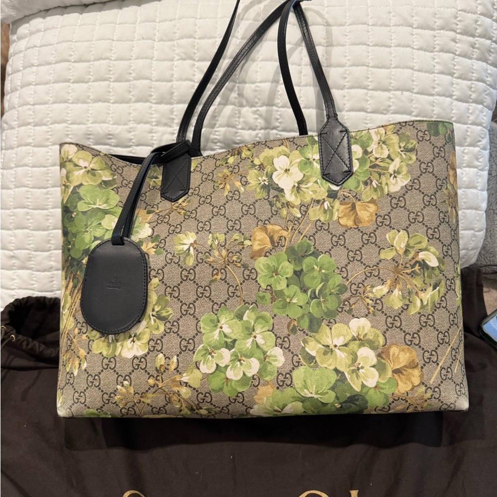 Gucci Bloom reversible tote or lap top bag